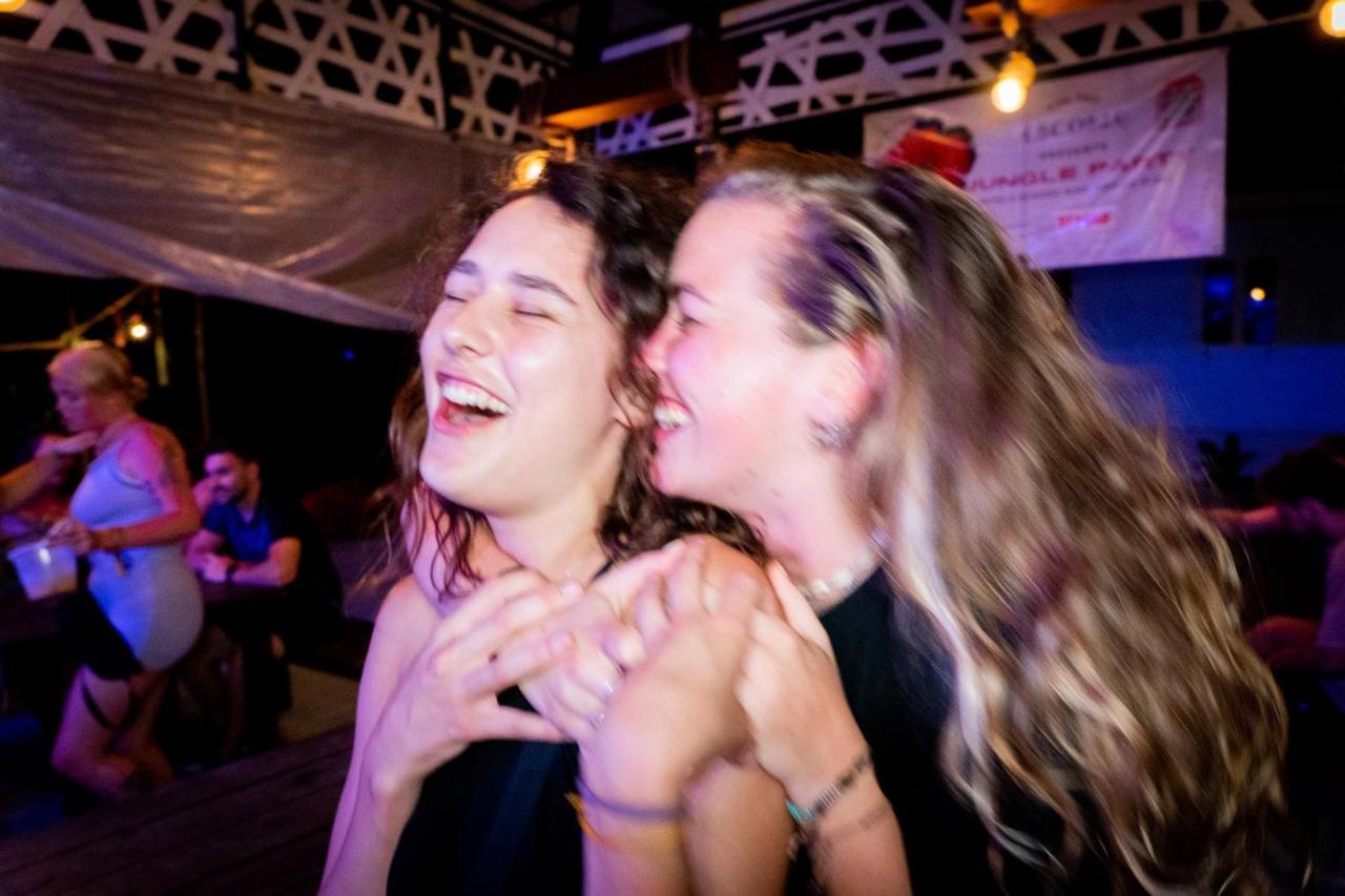 Slumber Party Koh Tao Hostel Exterior photo